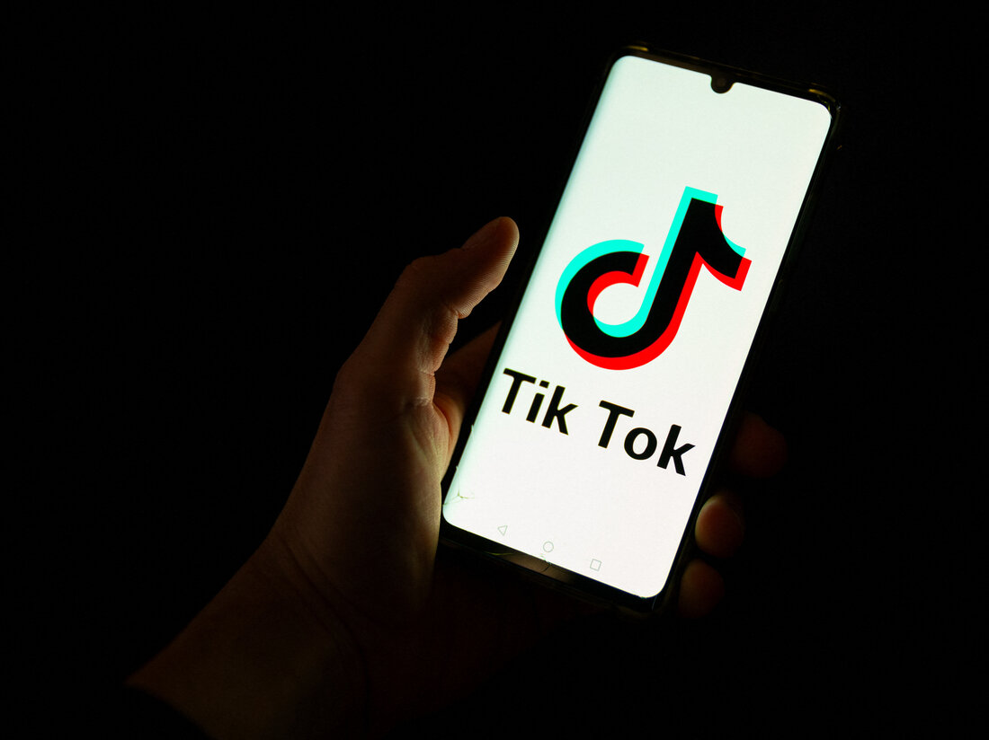 Governo do Canadá manda fechar escritório do TikTok